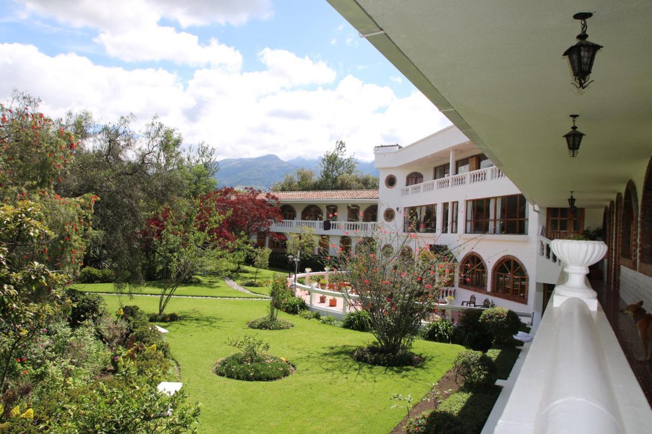 La Posada Del Quinde Otavalo Exterior photo